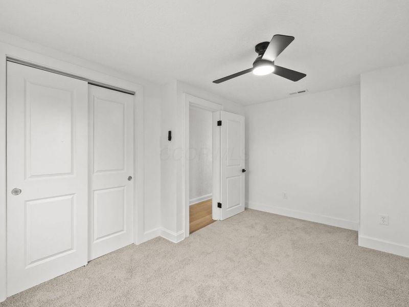 2712 Eakin Road , Columbus, OH 43204 Photo 25