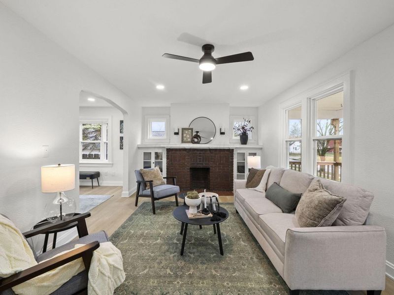 2712 Eakin Road , Columbus, OH 43204 Photo 4