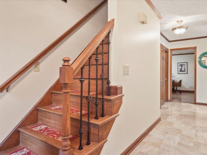 481 Clotts Road, Columbus, OH 43230 Photo 23