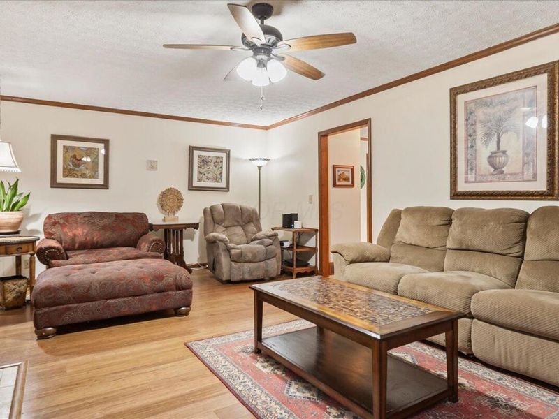 481 Clotts Road, Columbus, OH 43230 Photo 27