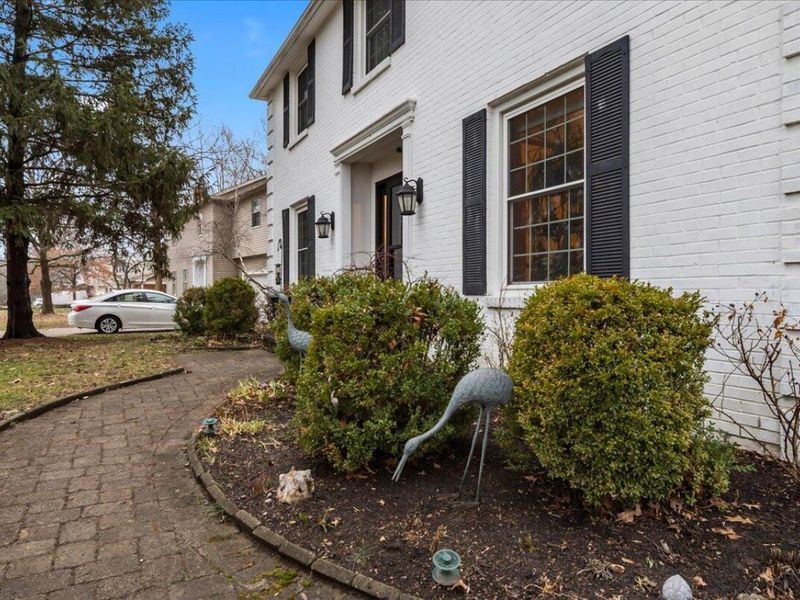 481 Clotts Road, Columbus, OH 43230 Photo 4