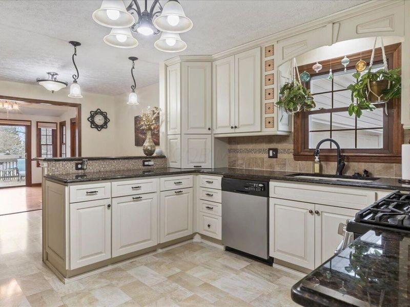 481 Clotts Road, Columbus, OH 43230 Photo 40