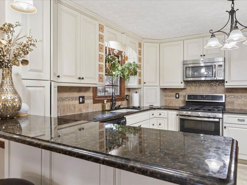 481 Clotts Road, Columbus, OH 43230 Photo 42