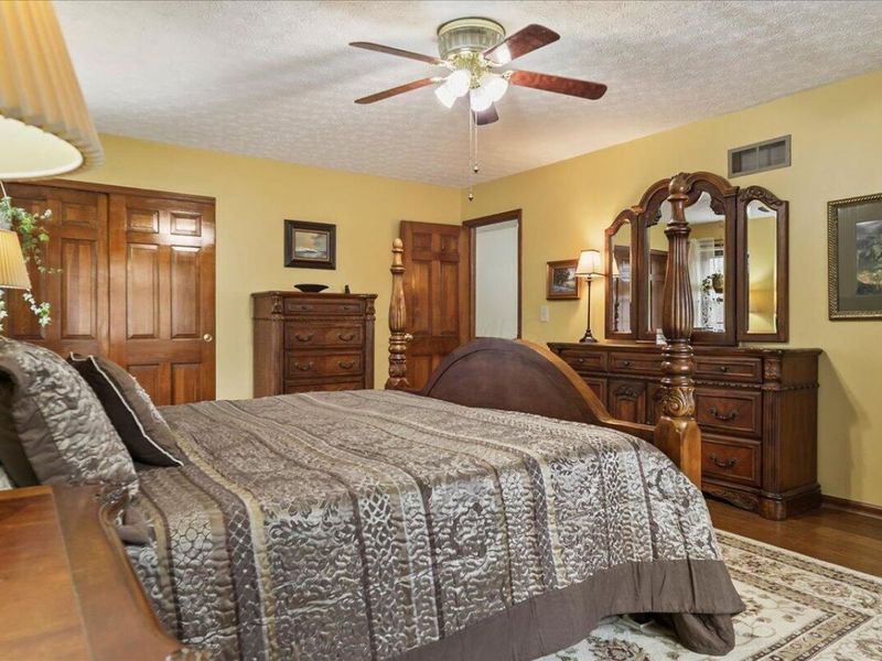 481 Clotts Road, Columbus, OH 43230 Photo 66