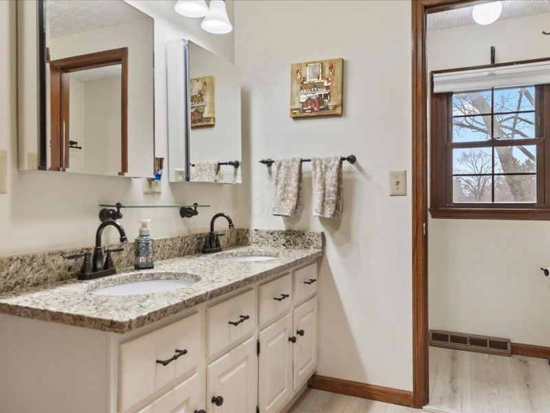 481 Clotts Road, Columbus, OH 43230 Photo 67