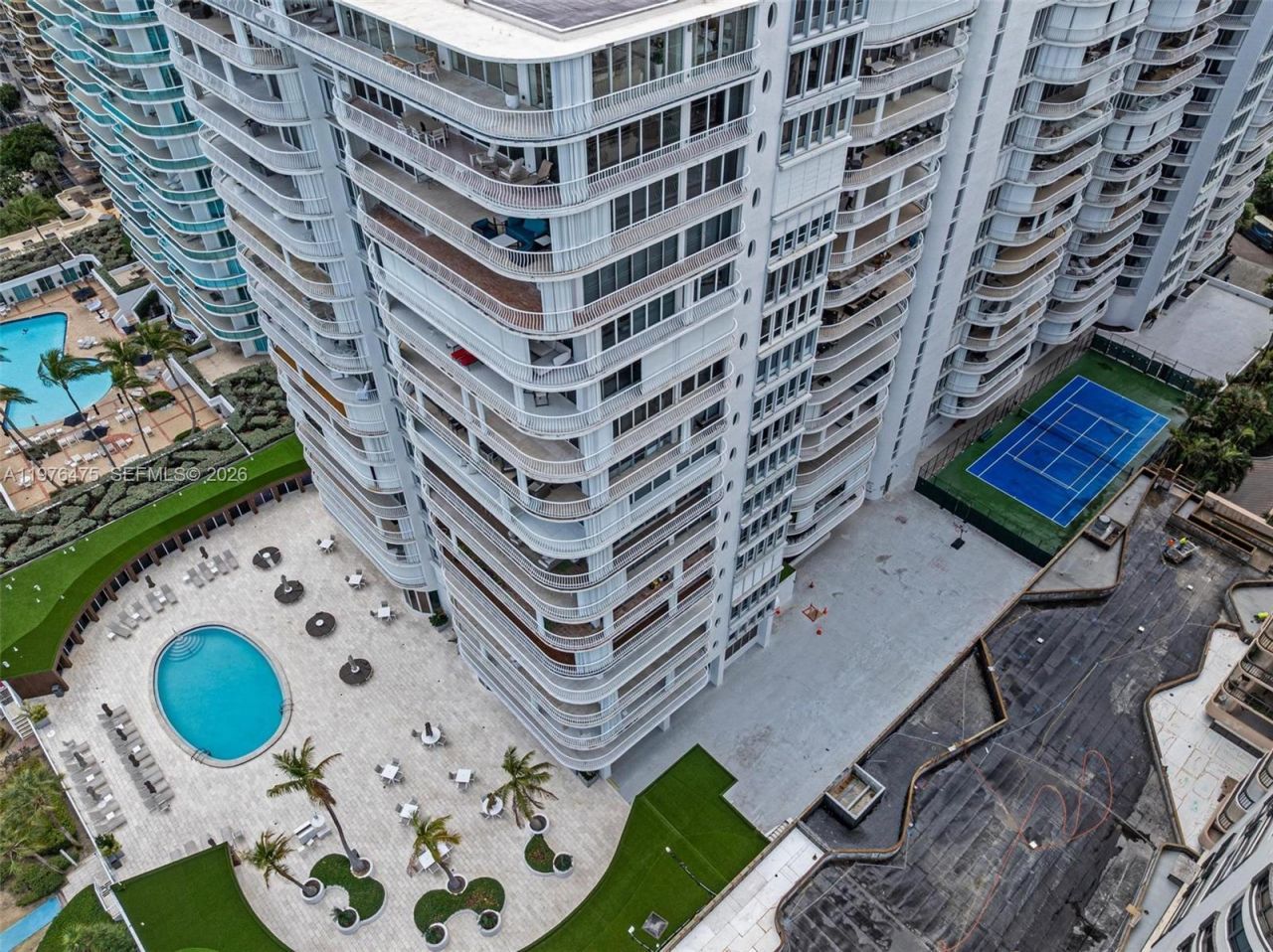 10155 Collins Ave , Unit 1704, Bal Harbour, FL 33154 Photo