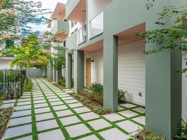 721 SW 11th Street, Unit B, Miami, FL 33129