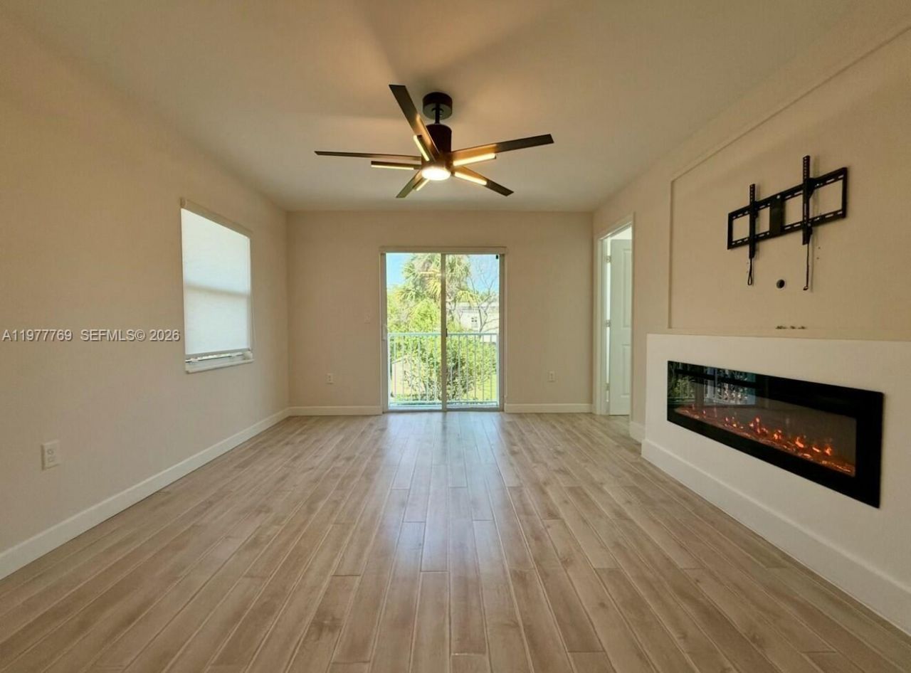 1035 NW 2nd Ave, Fort Lauderdale, FL 33311 Photo