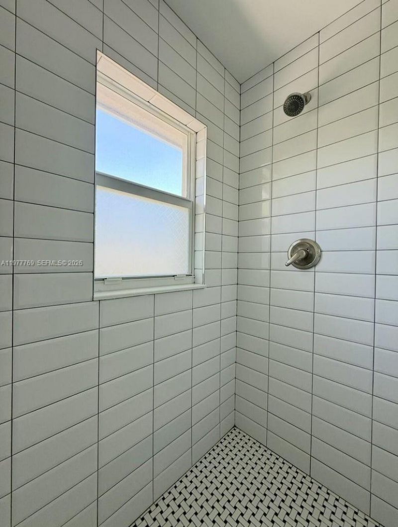 1035 NW 2nd Ave, Fort Lauderdale, FL 33311 Photo