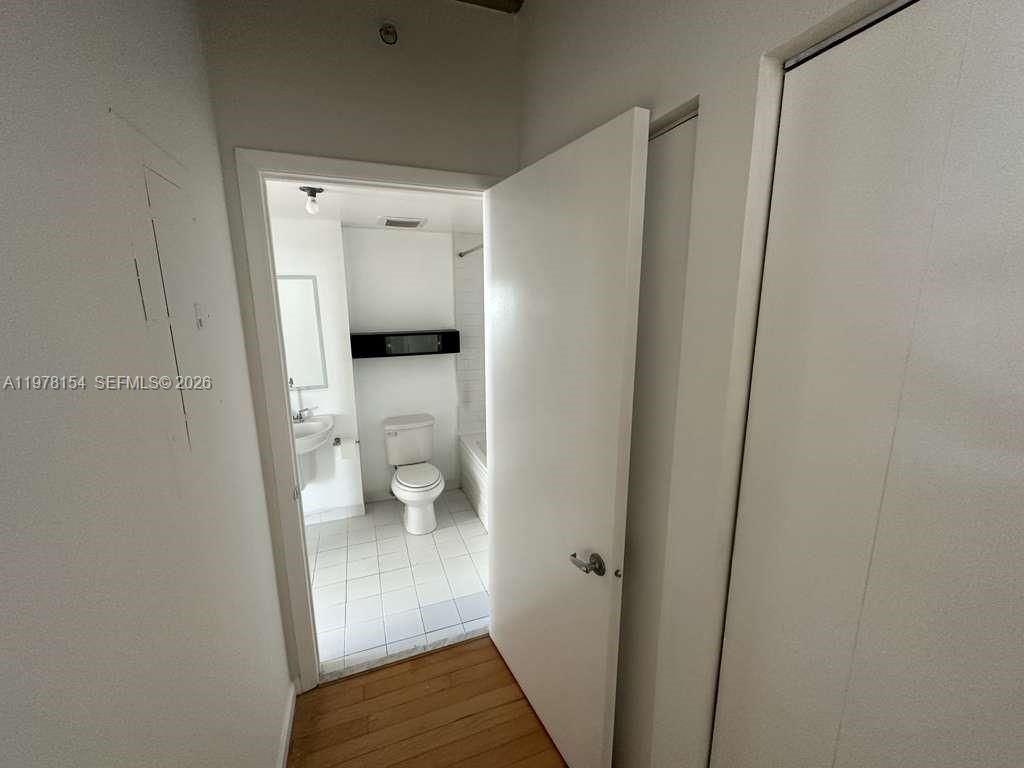 690 SW 1st Ct , Unit 1128, Miami, FL 33130 Photo