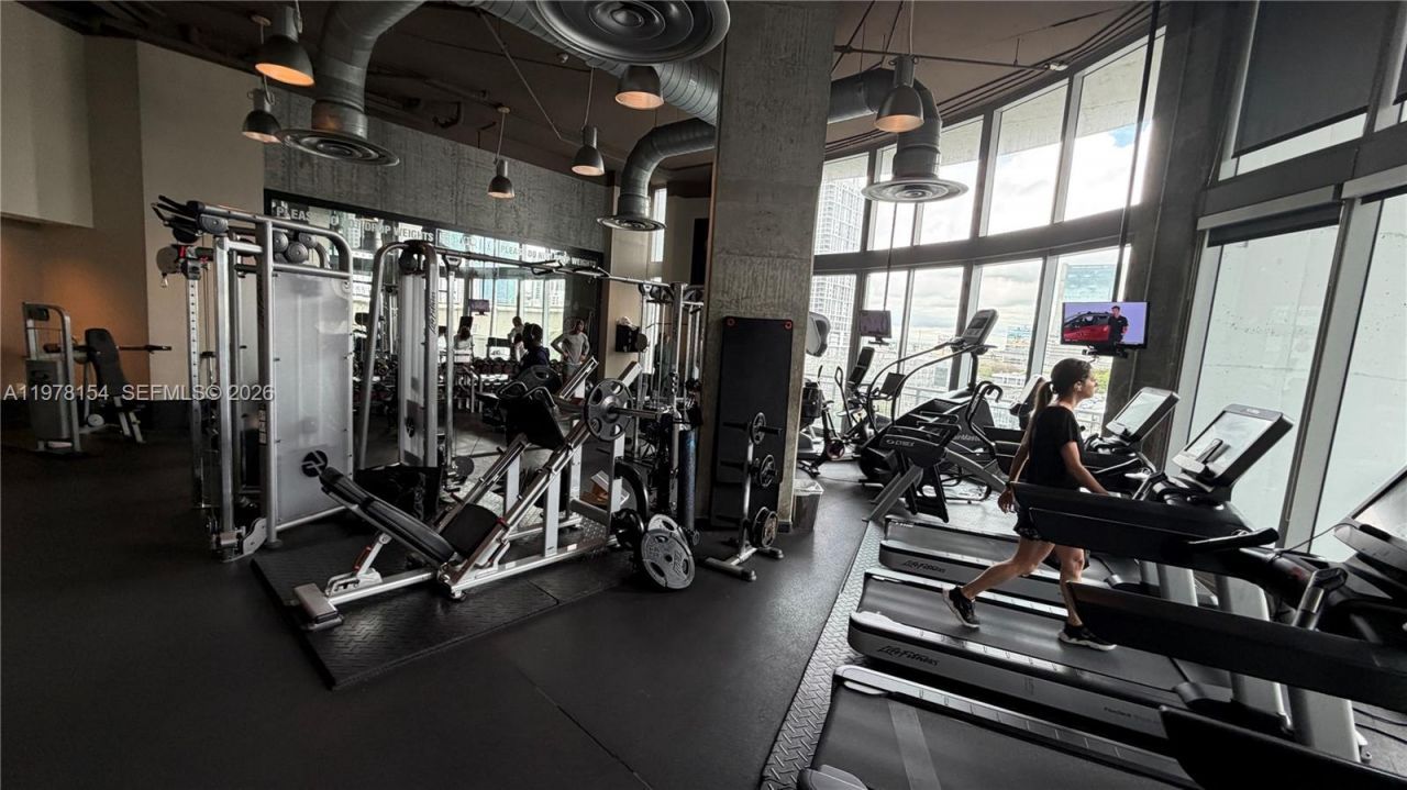 690 SW 1st Ct, Unit 1128, Miami, FL 33130 Photo