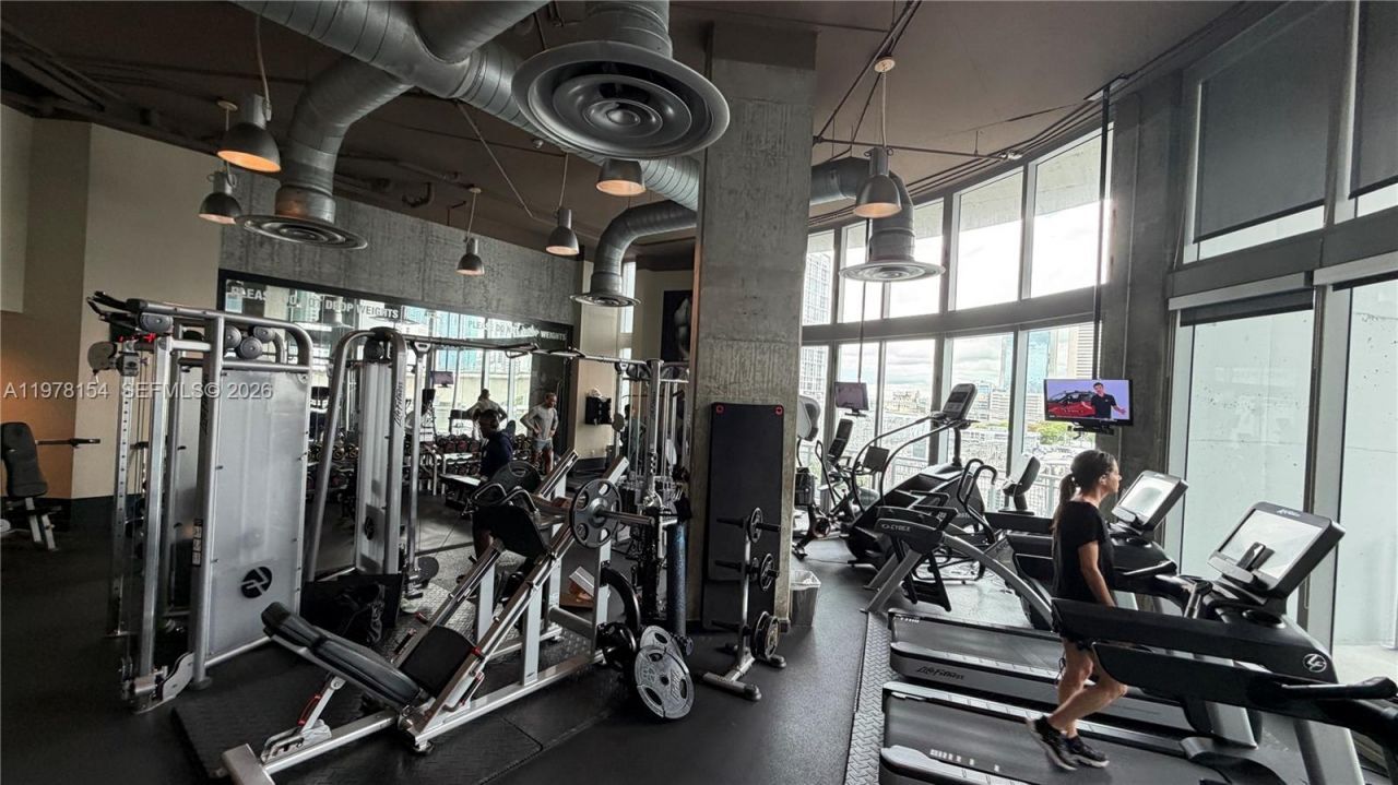 690 SW 1st Ct, Unit 1128, Miami, FL 33130 Photo