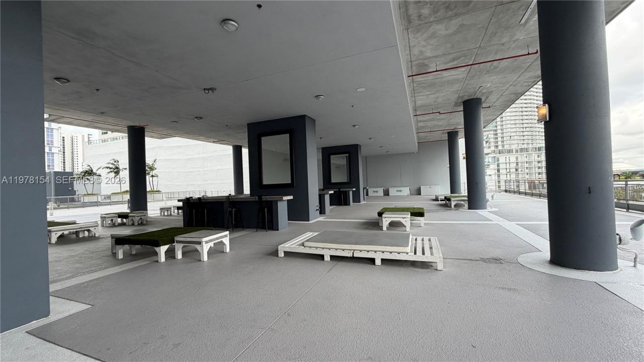 690 SW 1st Ct, Unit 1128, Miami, FL 33130 Photo