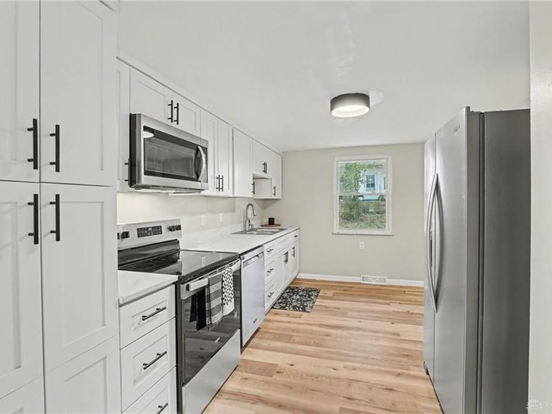 21 S Limestone Street, Jamestown, OH 45335 Photo 11