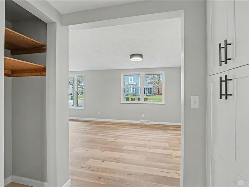 21 S Limestone Street, Jamestown, OH 45335 Photo 15