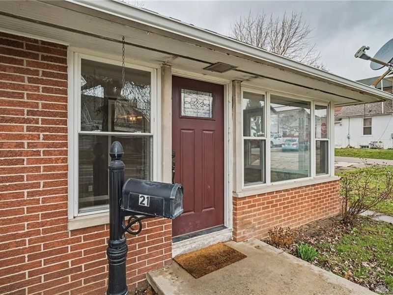 21 S Limestone Street, Jamestown, OH 45335 Photo 2