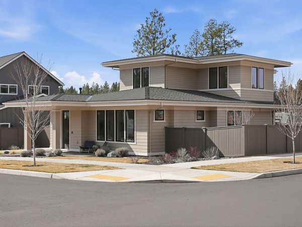 2643 NW Waymaker Court, Bend, OR 97703