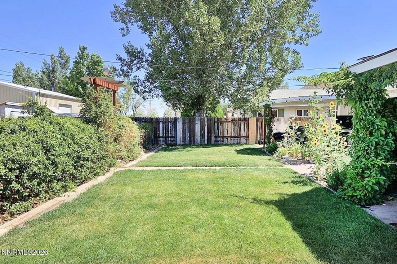 9355 Fremont Way, Reno, NV 89506 Photo