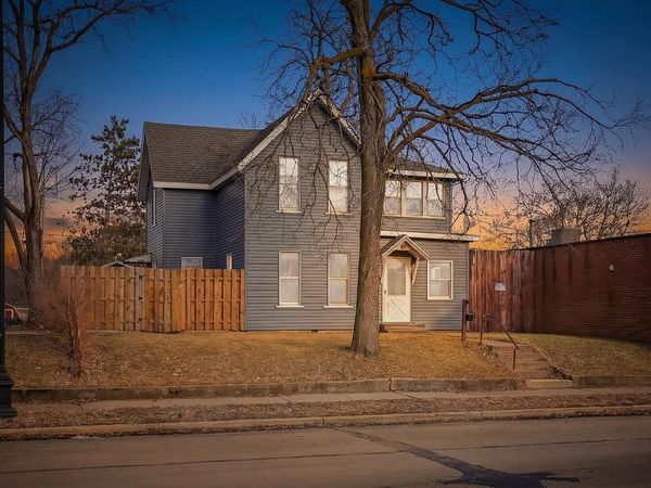 220-222 Copeland AVENUE, La Crosse, WI 54603