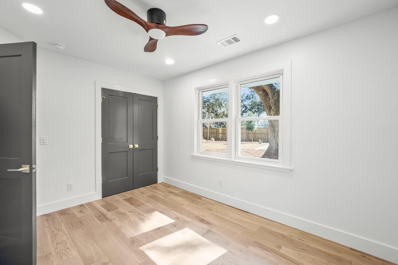 2608 Boyer Street Photo 31