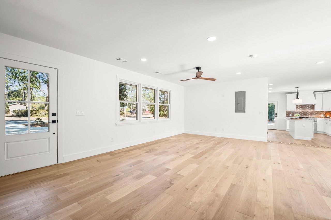 2608 Boyer Street Photo 39