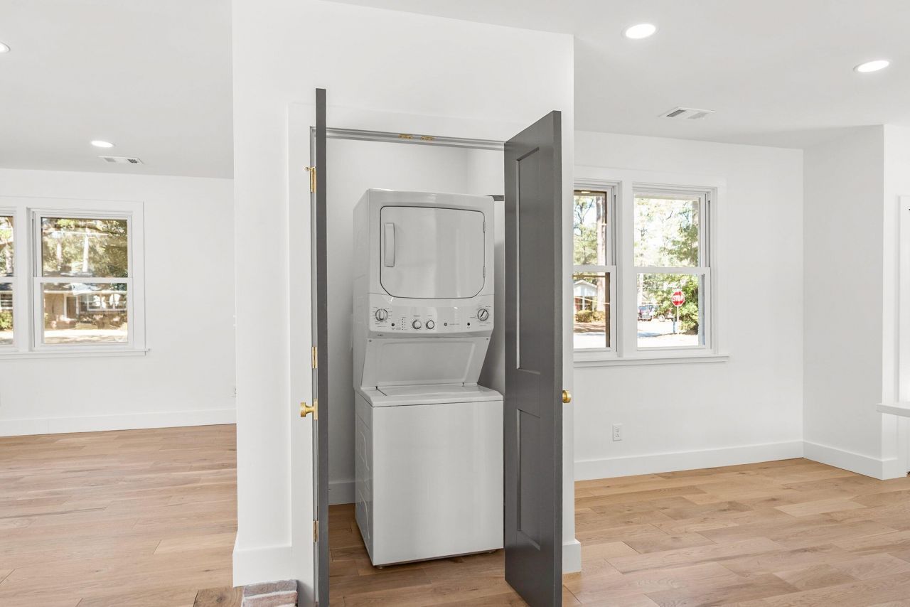 2608 Boyer Street Photo 49