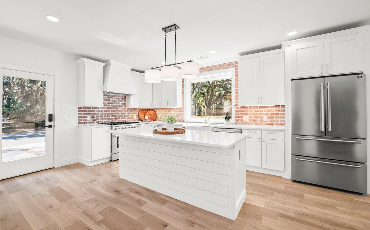 2608 Boyer Street Photo 8