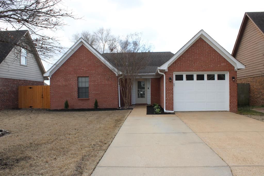 755 Long Leaf, Marion, AR 72364 Main Photo