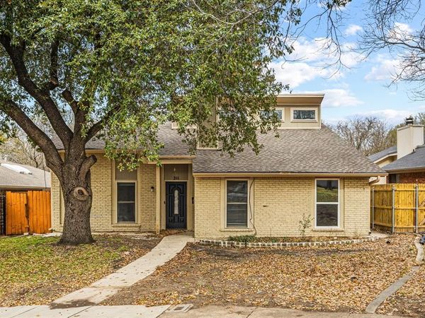 211 Willowwood Place , Duncanville, TX 75116