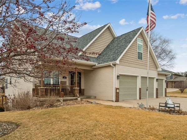 110 Willow Lane, North Liberty, IA 52317