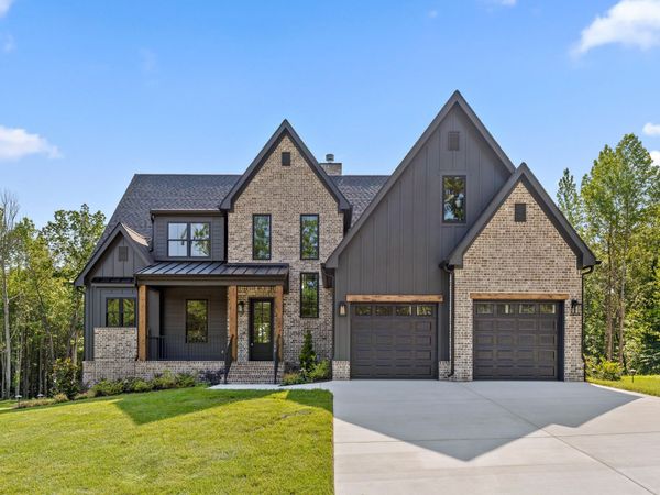 1708 Restful Drive, Soddy Daisy, TN 37379