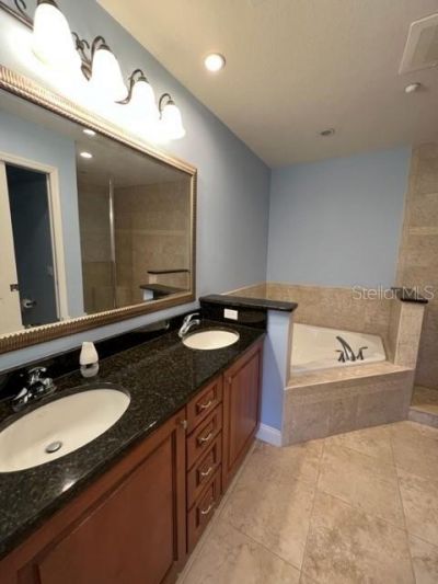 7710 Lake Vista Court , Unit 303, Lakewood Ranch, FL 34202 Photo