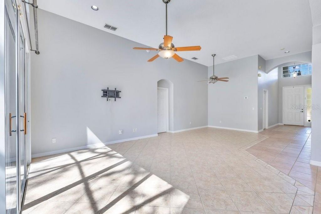 250 River Oaks Landing Court, Unit 530, Debary, FL 32713 Photo