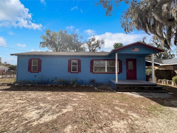 4607 E YUKON STREET , TAMPA, FL 33617