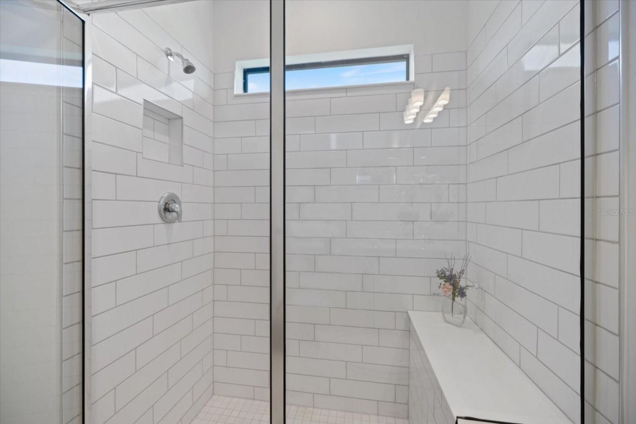 6511 Silverstar Drive, Sarasota, FL 34240 Photo