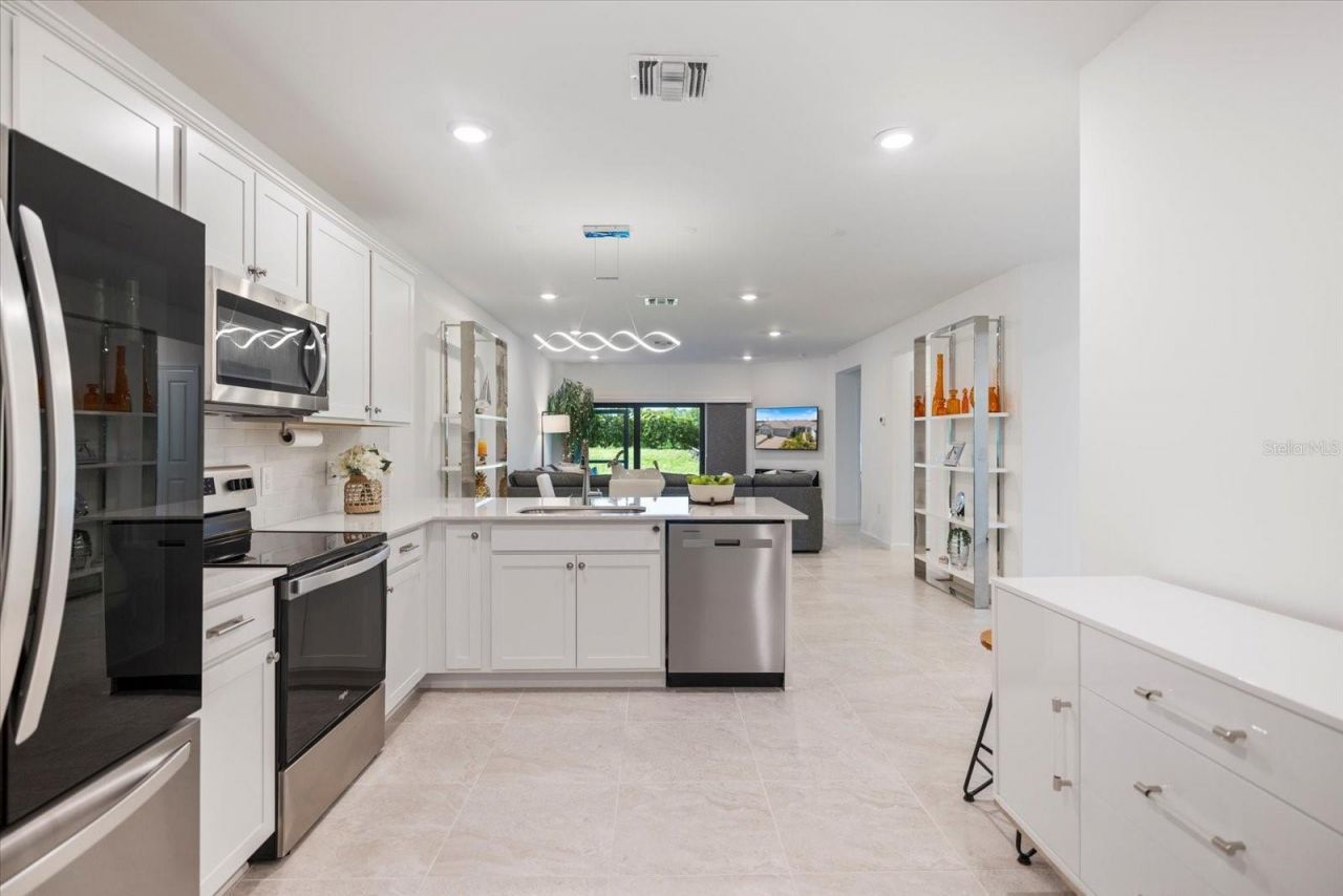 6511 Silverstar Drive, Sarasota, FL 34240 Photo