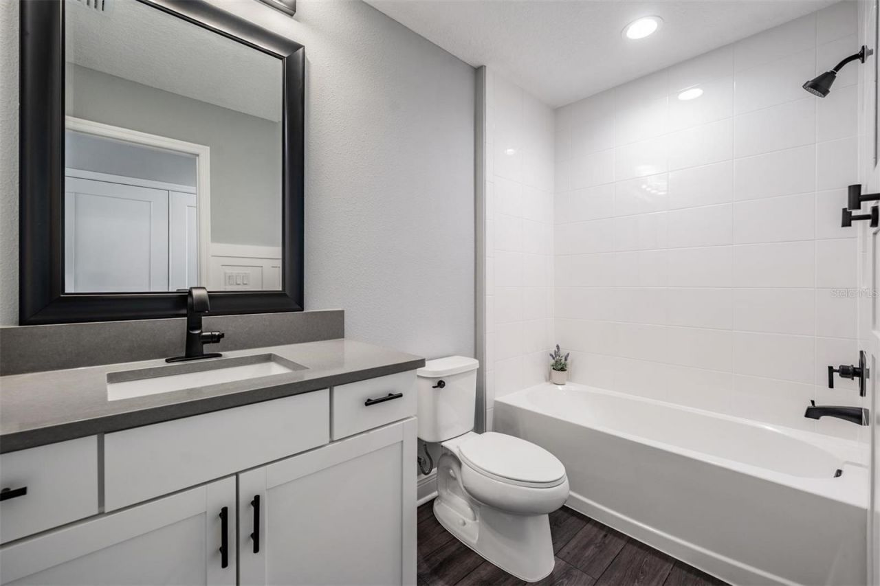 9206 Isabella Circle, Parrish, FL 34219 Photo