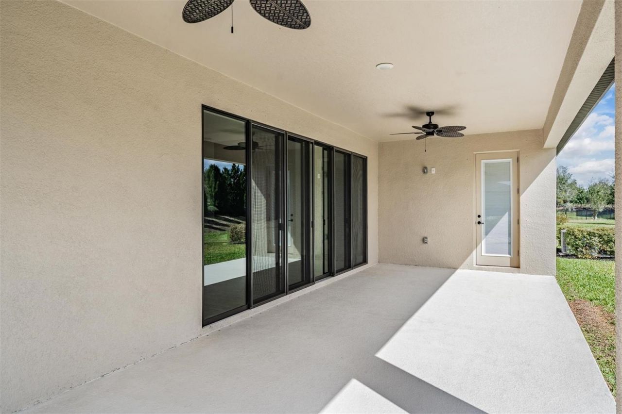 9206 Isabella Circle, Parrish, FL 34219 Photo