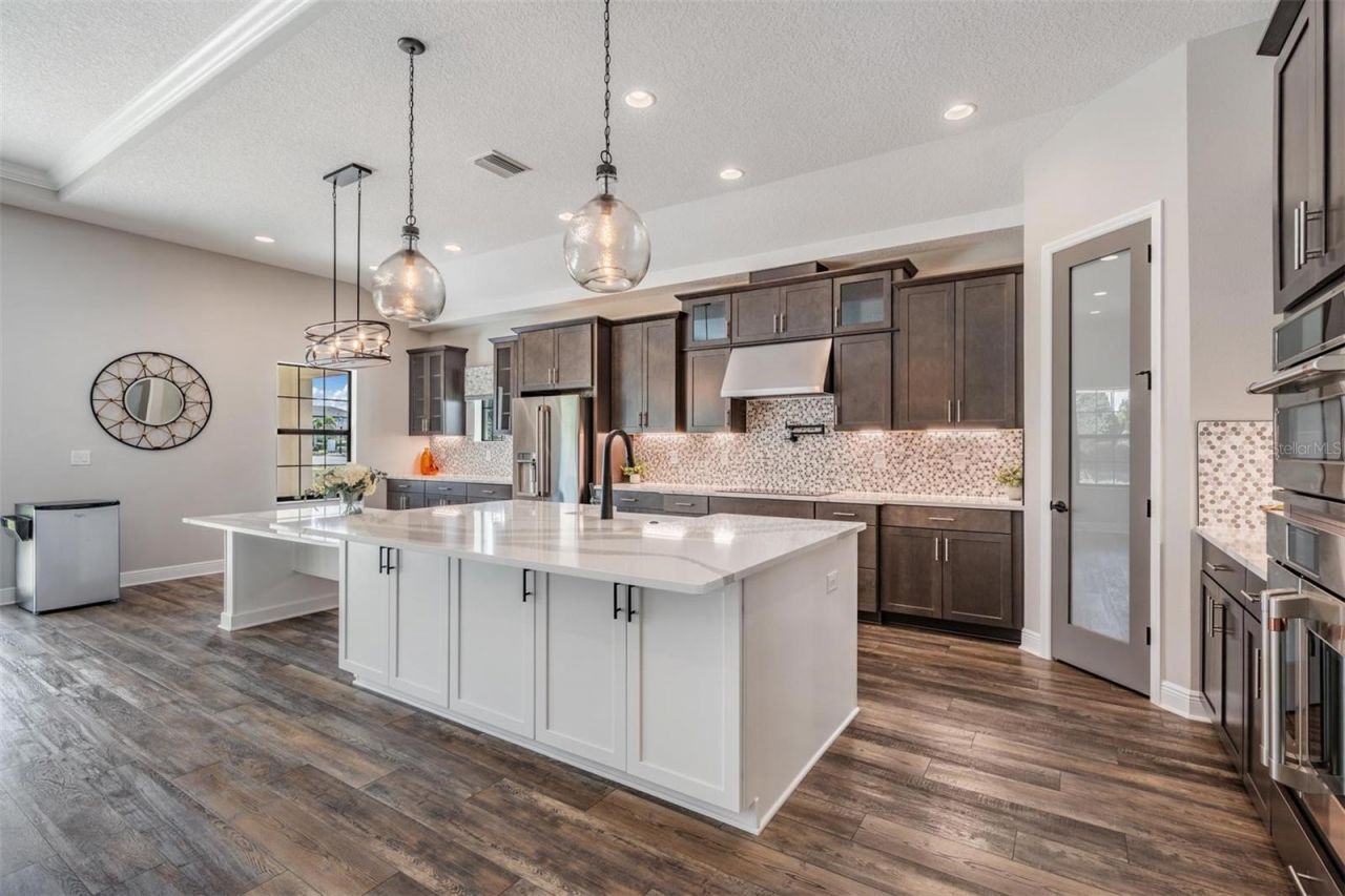 9206 Isabella Circle, Parrish, FL 34219 Photo