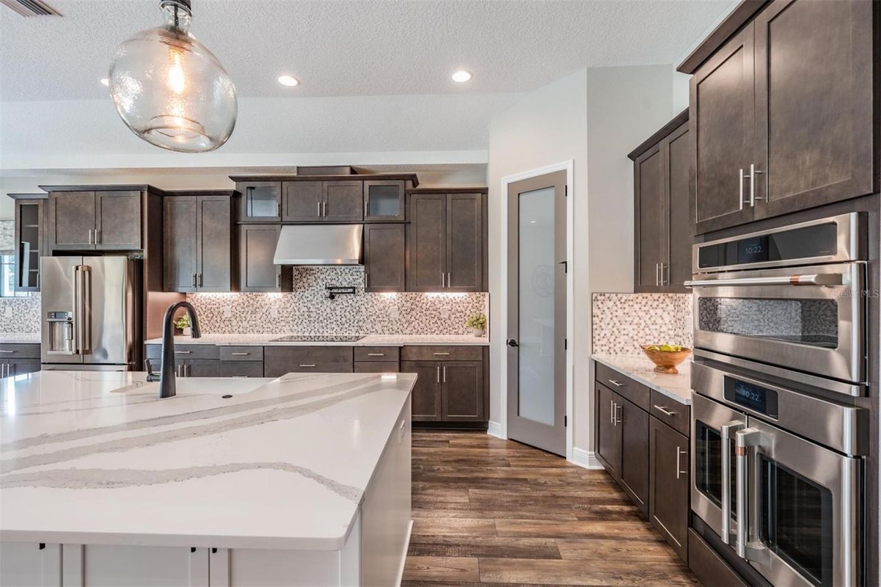 9206 Isabella Circle, Parrish, FL 34219 Photo