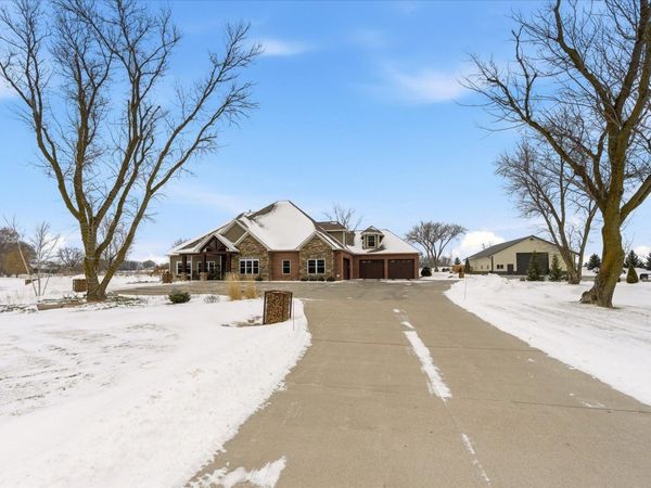 23915 Territorial Road , Rogers, MN 55374