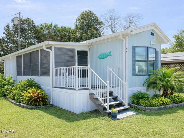 2201 S Ridgewood Avenue, Unit 23, Edgewater, FL 32141