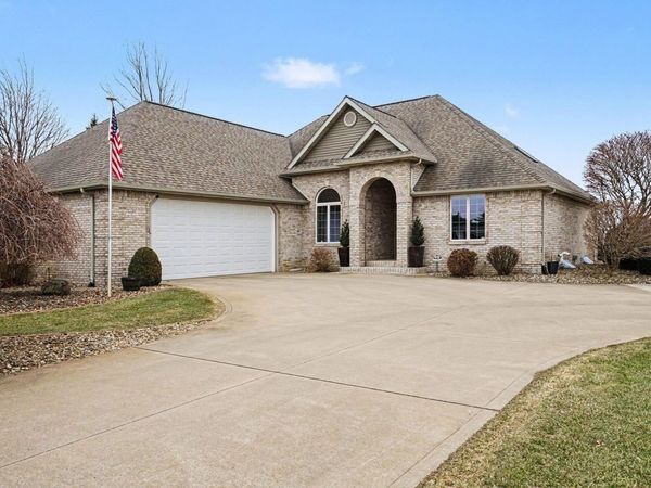 8600 W 250 North, Shipshewana, IN 46565