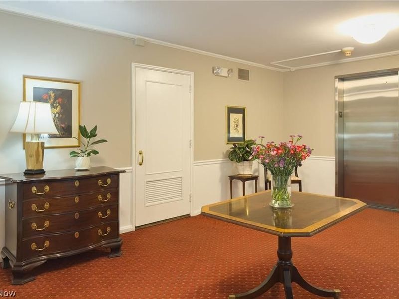 13710 Shaker Boulevard, Unit 405, Cleveland, OH 44120 Photo 25