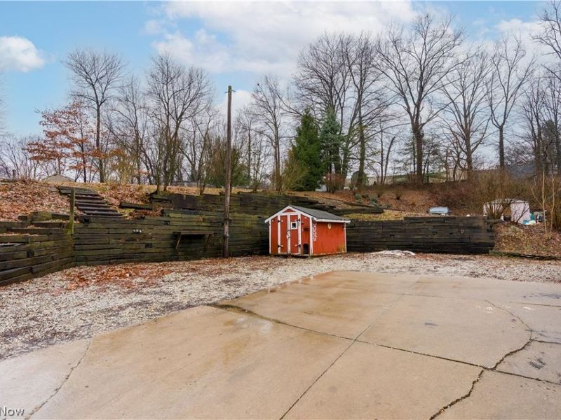 701 W Line Street, Minerva, OH 44657 Photo 6