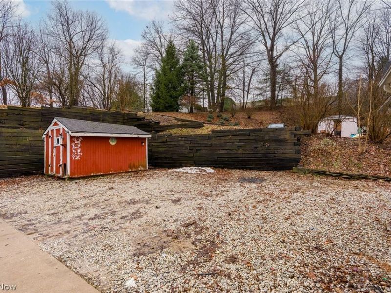 701 W Line Street, Minerva, OH 44657 Photo 8