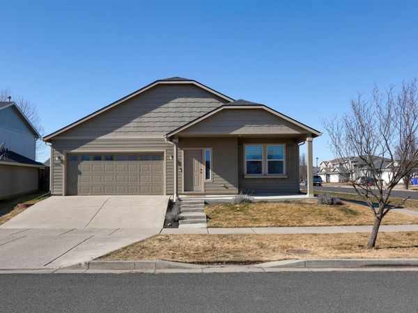 1006 S Antelope St, Airway Heights, WA 99224