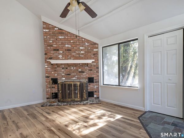 19 Polpis, Unit 19, Guilford, CT 06437