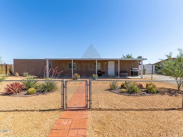 16029 N 70TH Avenue, Peoria, AZ 85382