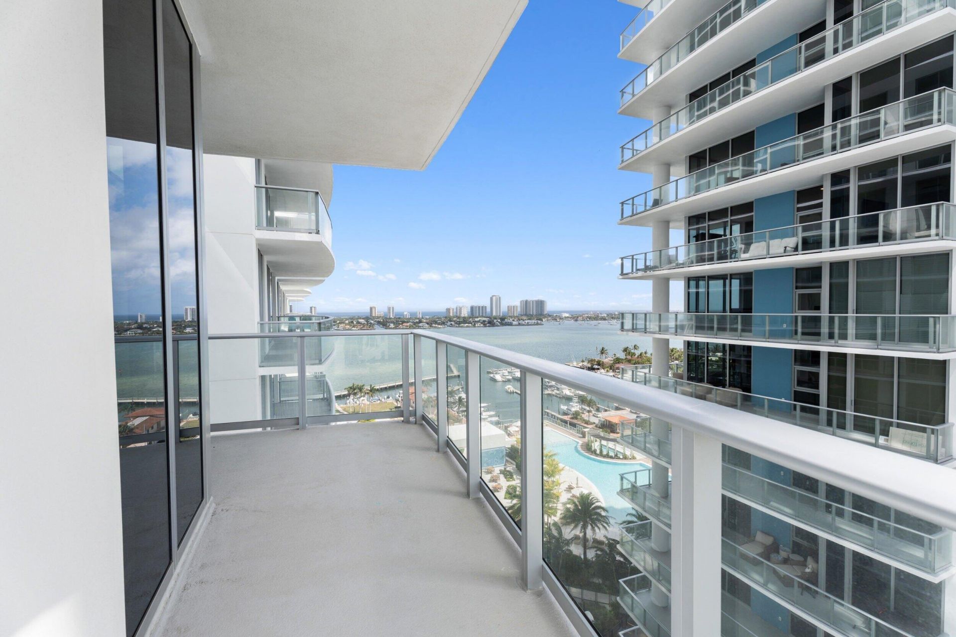 220 Lake Shore Drive, Unit 1523, Lake Park, FL 33403 Photo